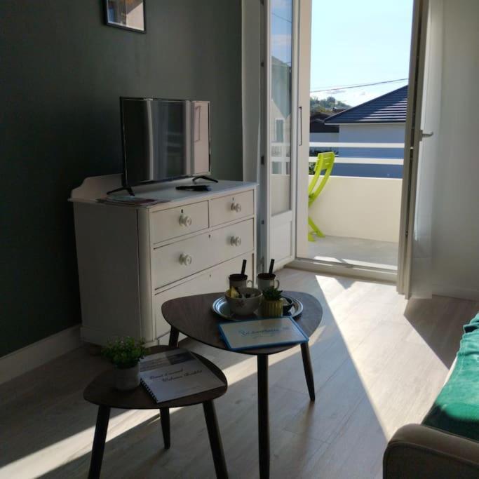 Appartement Verdoyant Au Bord Du Lac Leman Entre Evian Et Thonon Dans Une Villa Publier Екстериор снимка
