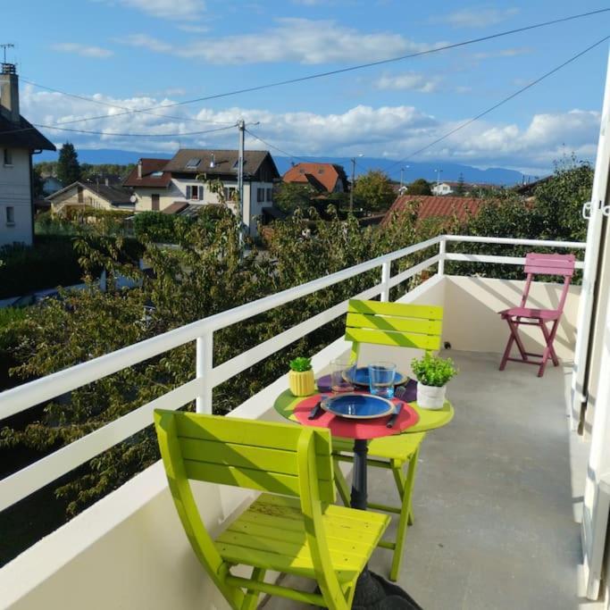 Appartement Verdoyant Au Bord Du Lac Leman Entre Evian Et Thonon Dans Une Villa Publier Екстериор снимка